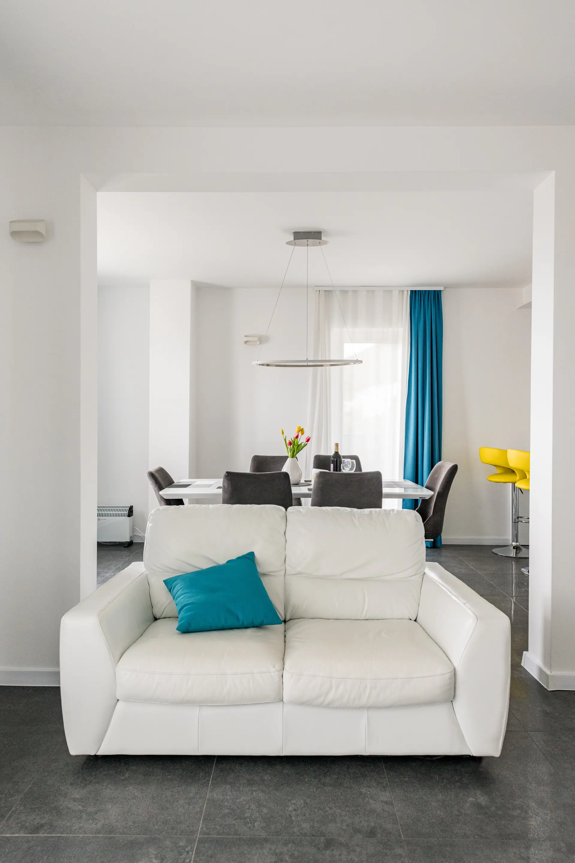 Wohn- und Essbereich Ferienhaus Ferias - Arbeitsbereich